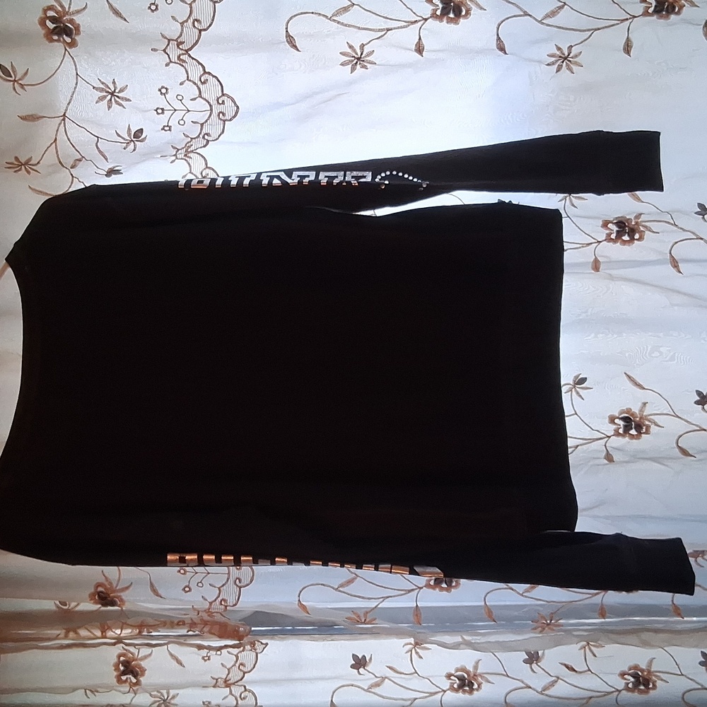 Victoria's Secret Pink Black Bulldog Long Sleeve Top - Picture 5 of 10